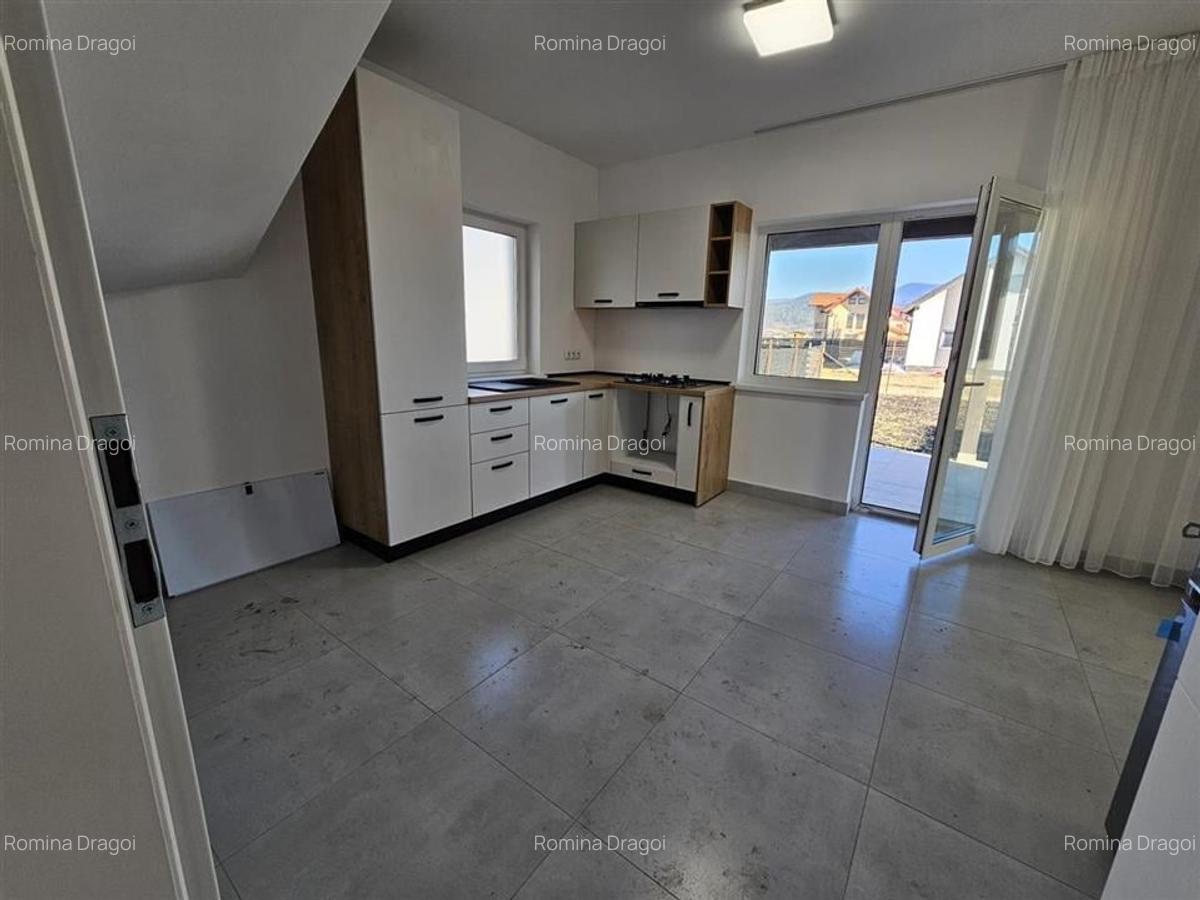 Casa 4 camere Cristian - 6