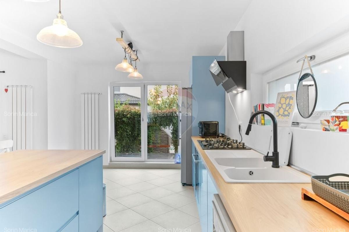 VANZARE Casa / Vila moderna cu 4 camere si curte Dragomiresti-Deal - 2