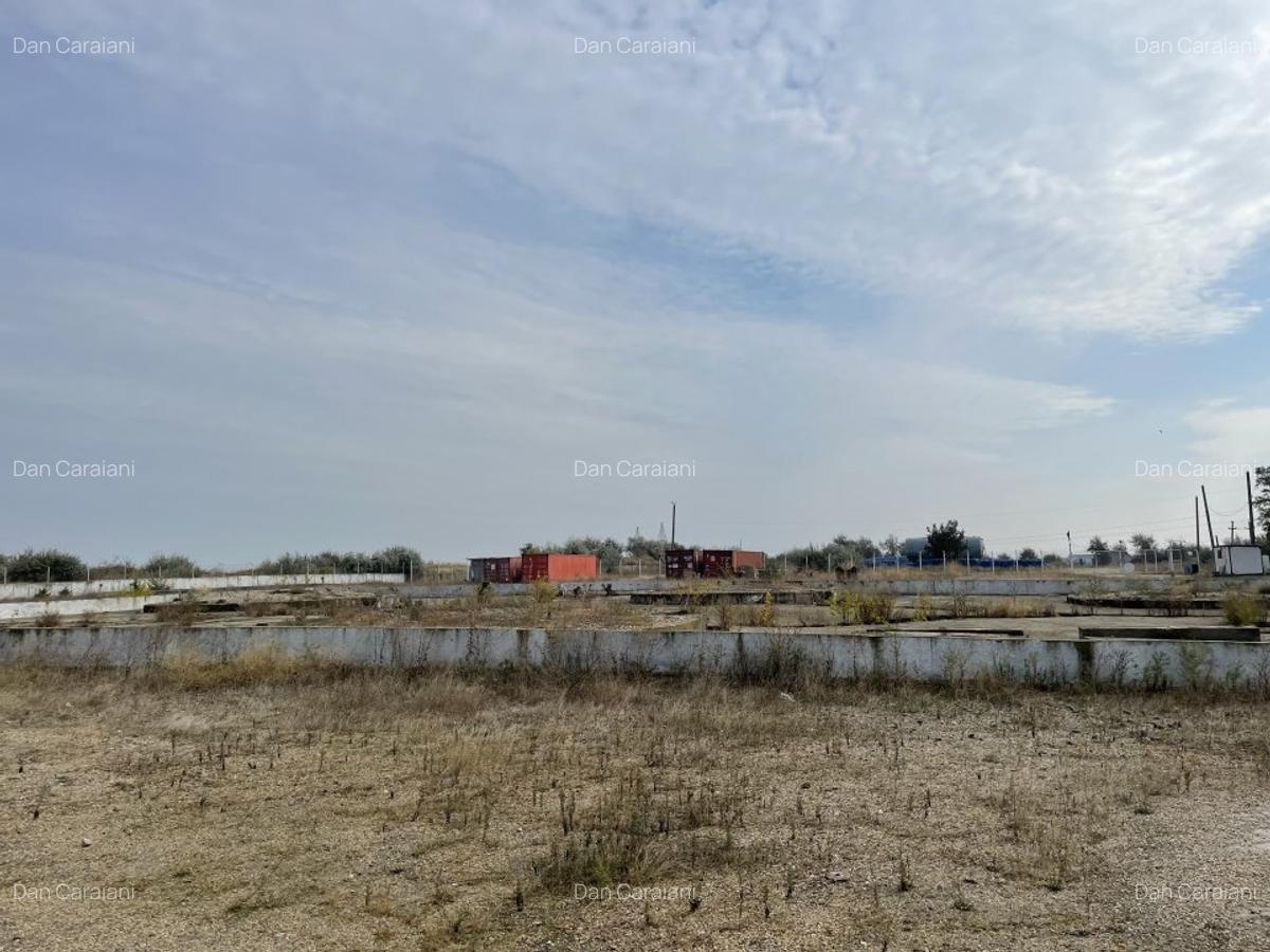 Ovidiu 6 ha teren intravilan construibil îngrădit și platforma betonata. - 16 Ovidiu 6 ha teren intravilan construibil îngrădit și platforma betonata. - 16