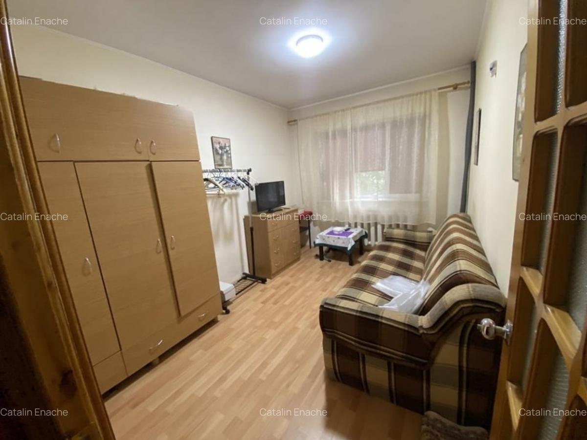 Apartament  2 camere Zona Capela Militară - etaj 6/10 - 56 mp - 9