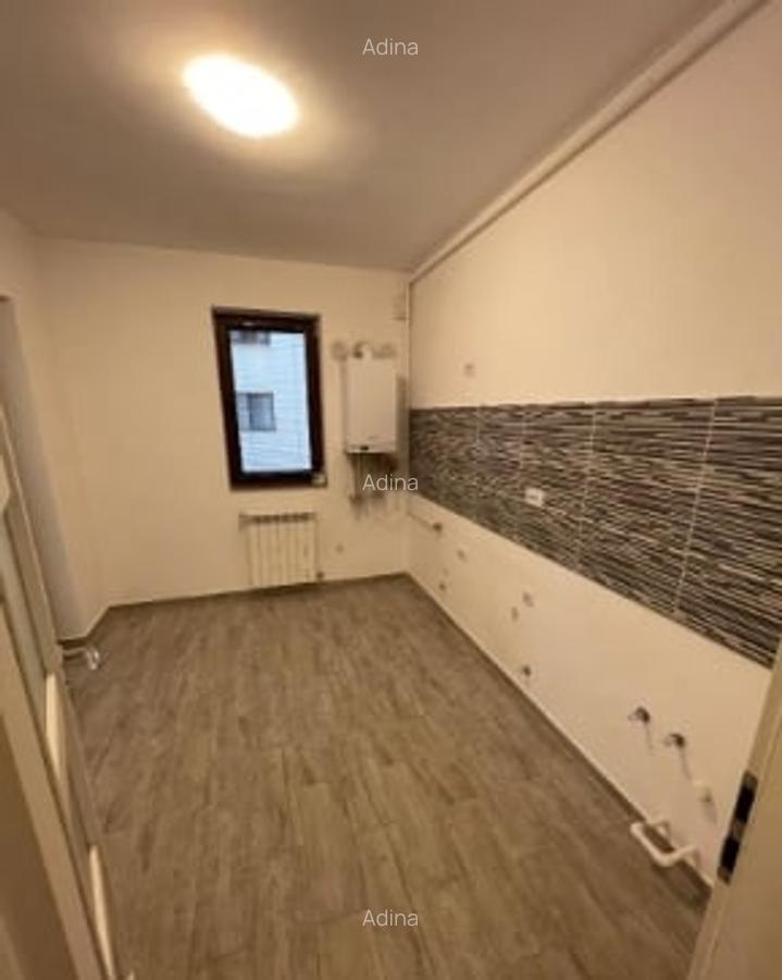 Aviatiei METROU,bl.2018,et.1/7,decomandat,Amenajat,centrala,loc parcare,Liber - 4
