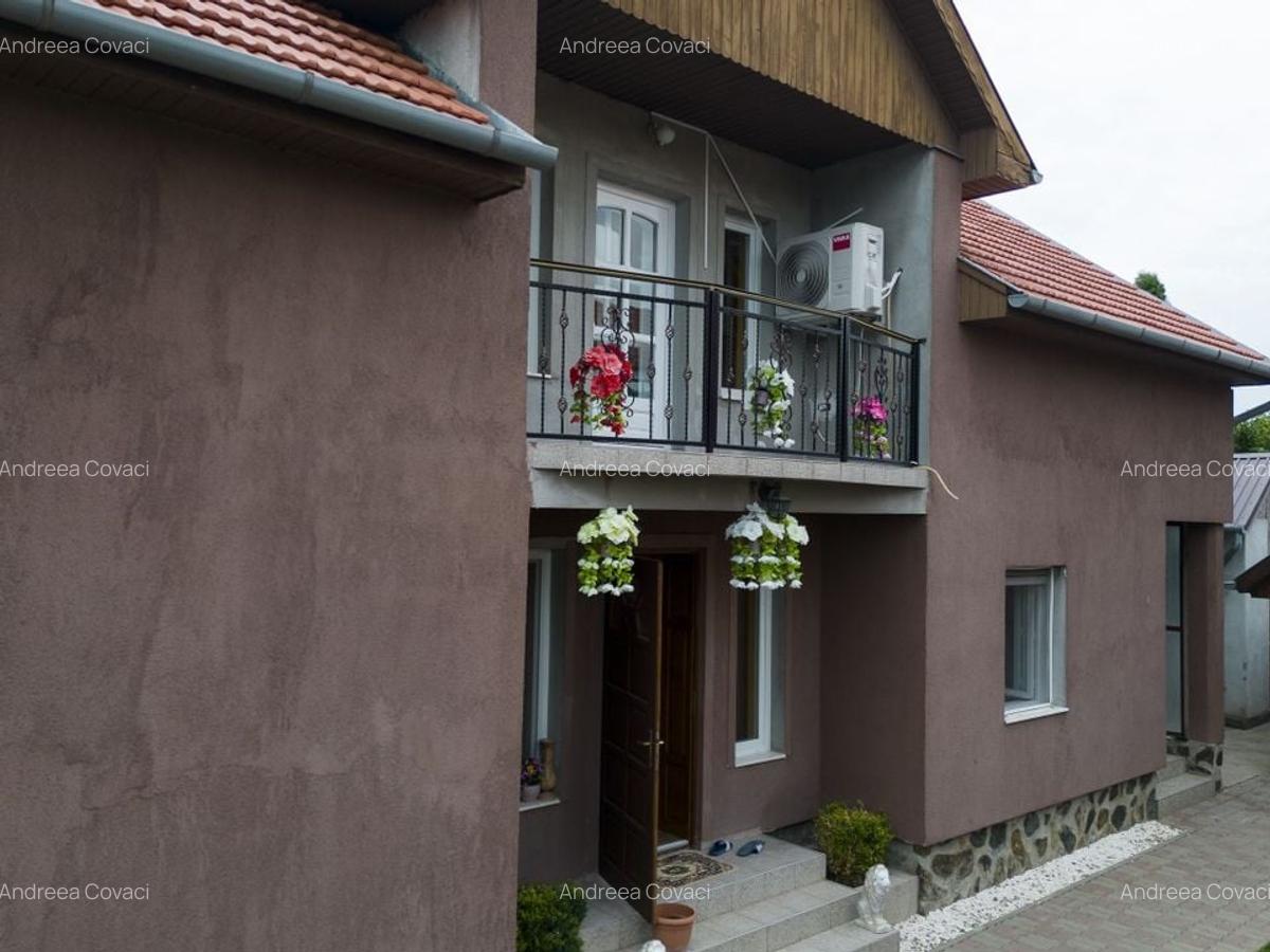 Vilă cu 5 camere în Nădlac - 2