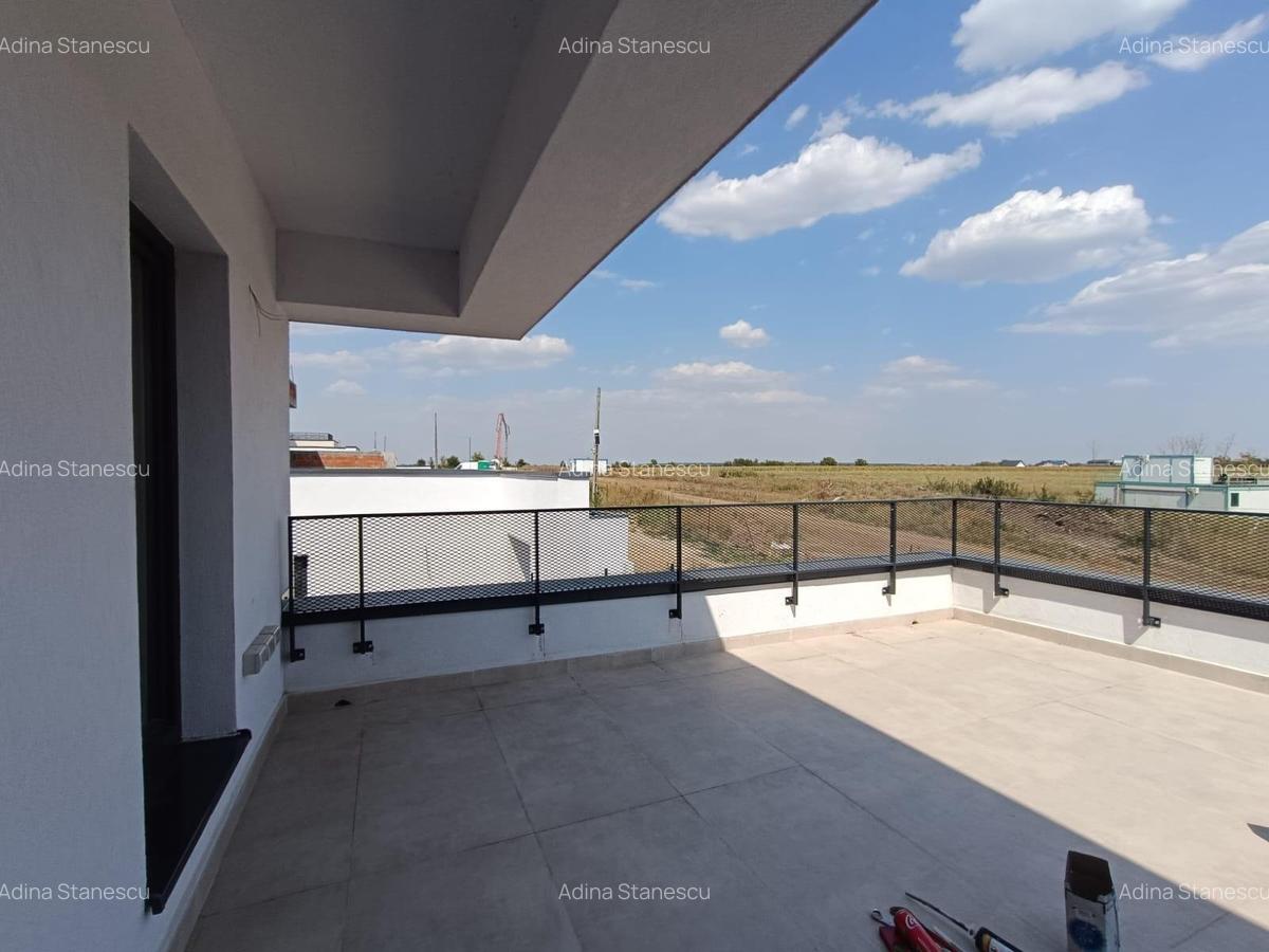 Complex imobiliar 30 vile Laguna Albastra - 34