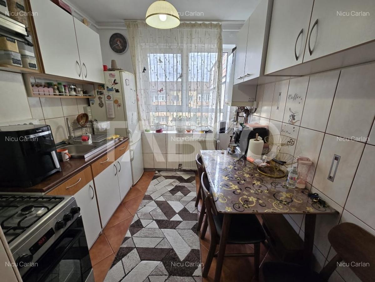 Apartament 2 camere de vanzare mobilat cu balcon in Terezian Sibiu - 5