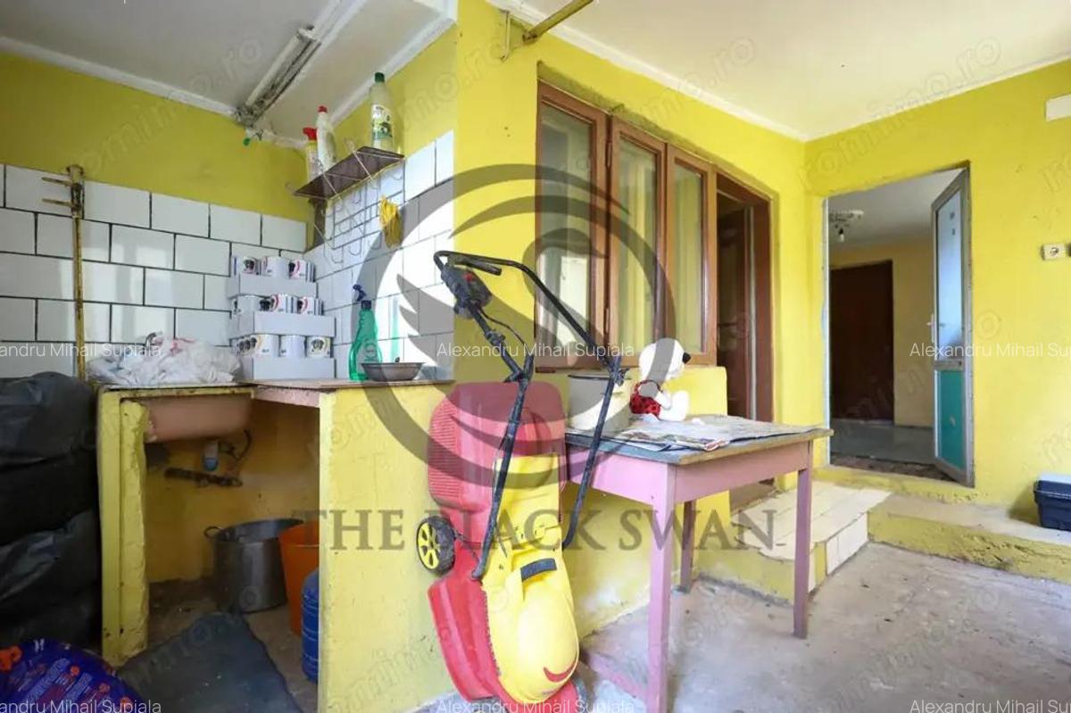 Casa/Vila cu 8 camere de vanzare | Strejnicu, Prahova | Comision 0% - 15