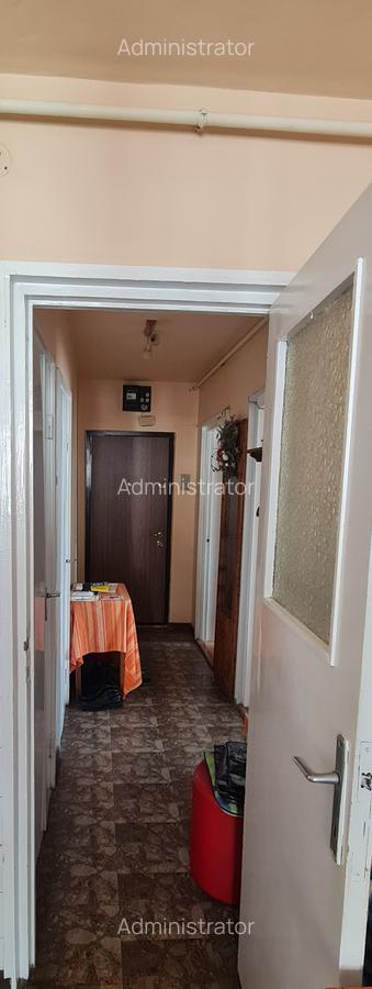 Apartament cu 3 camere circular în Vlahuță - 3