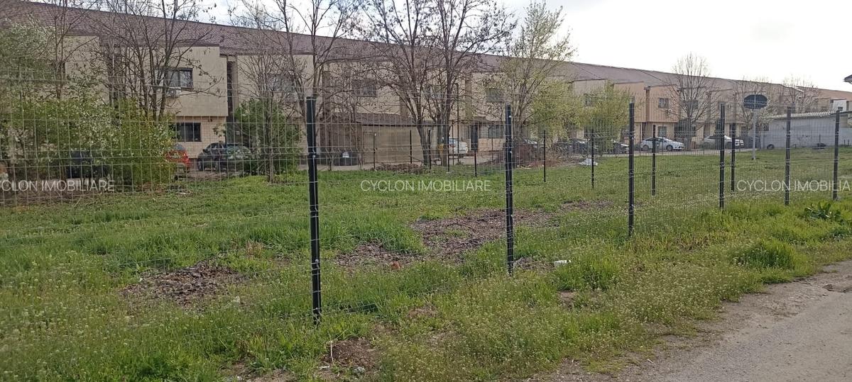 Vanzare teren 841 mp/30 ml in Prelungirea Ghencea str Toamnei - 2