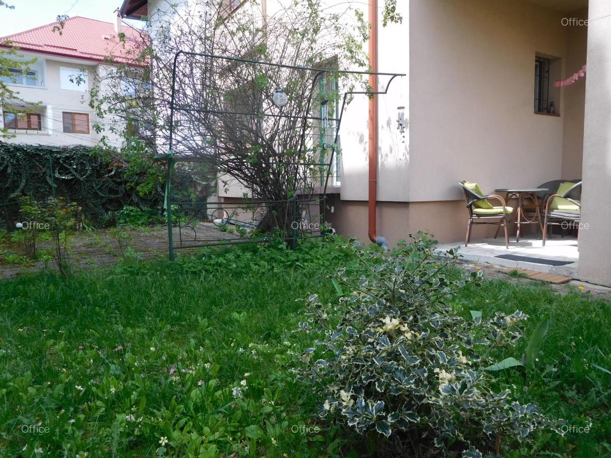 Casa+teren in cartierul Andrei Muresanu-oferta buna! - 12