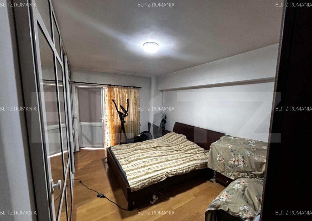 Apartament de vanzare, 95 mp, Strada Victoriei - 3