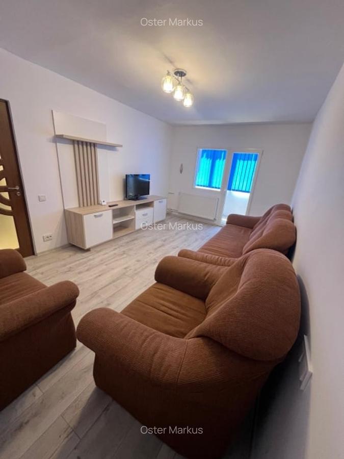 Apartament recent renovat cu Centrala proprie etaj 1 langa Parc - 2