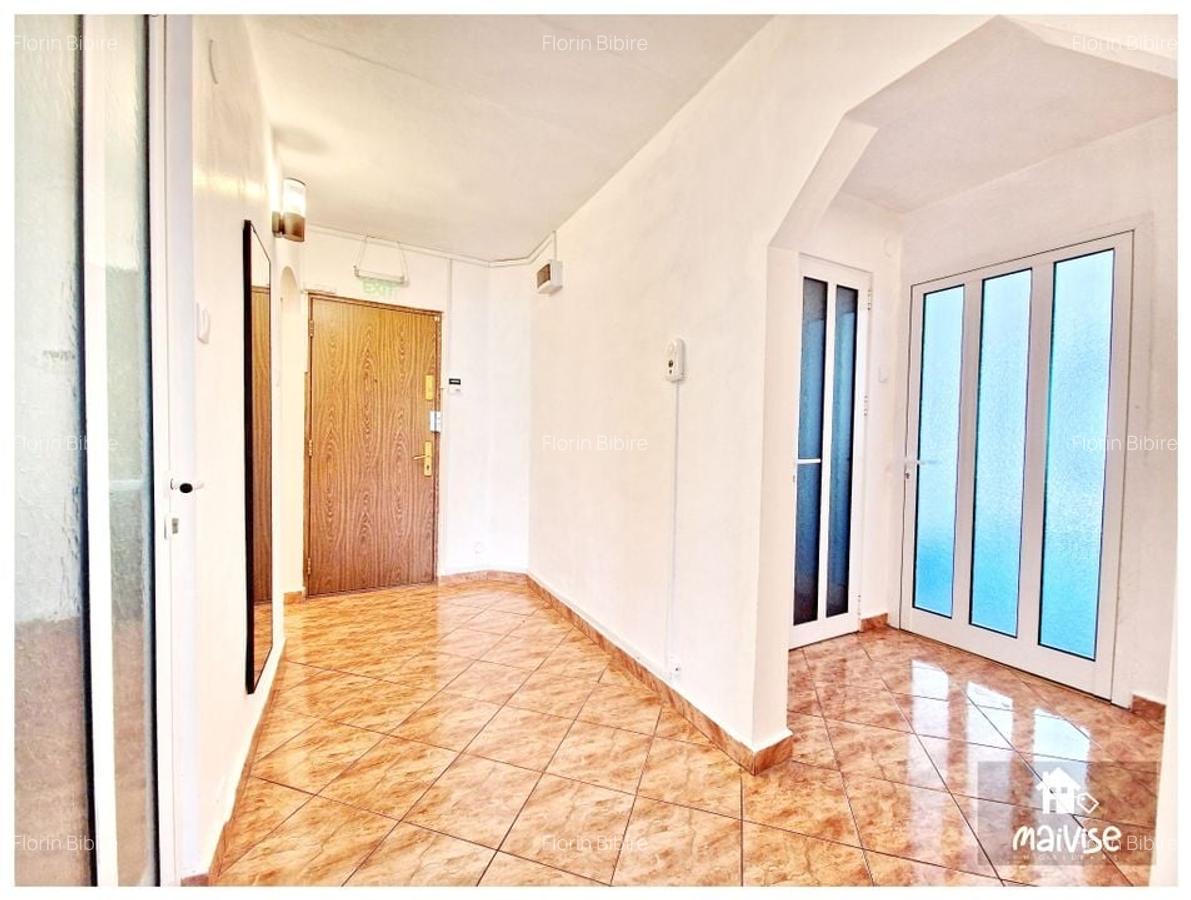 Apartament 3 camere de inchiriat, zona Astra - 4