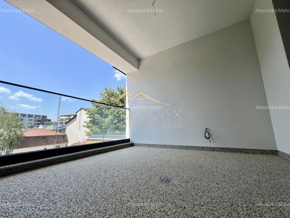 Apartament cu 3 camere decomandat, mobilat în Băneasa - 6