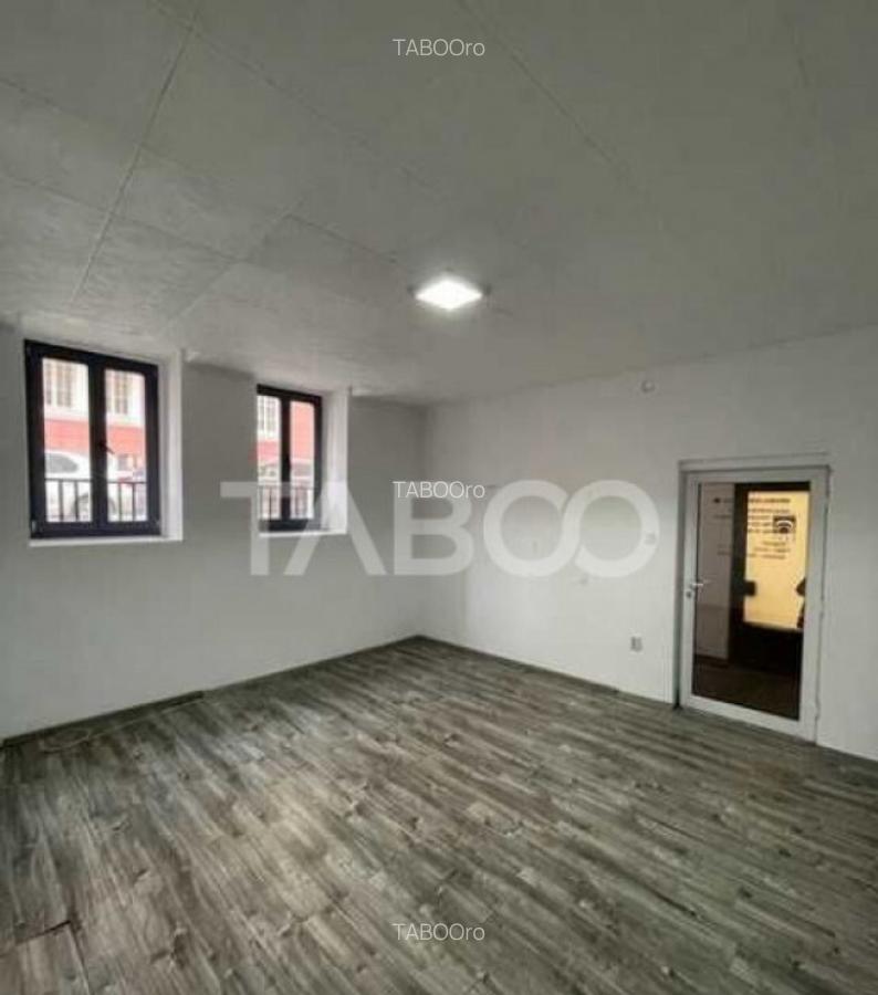 Spatiu ultracentral de inchiriat pretabil birouri sau magazi - 2