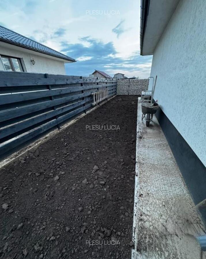 Casa individuala pe parter 3 CAMERE/Com.Berceni/COMISION 0 % - 4