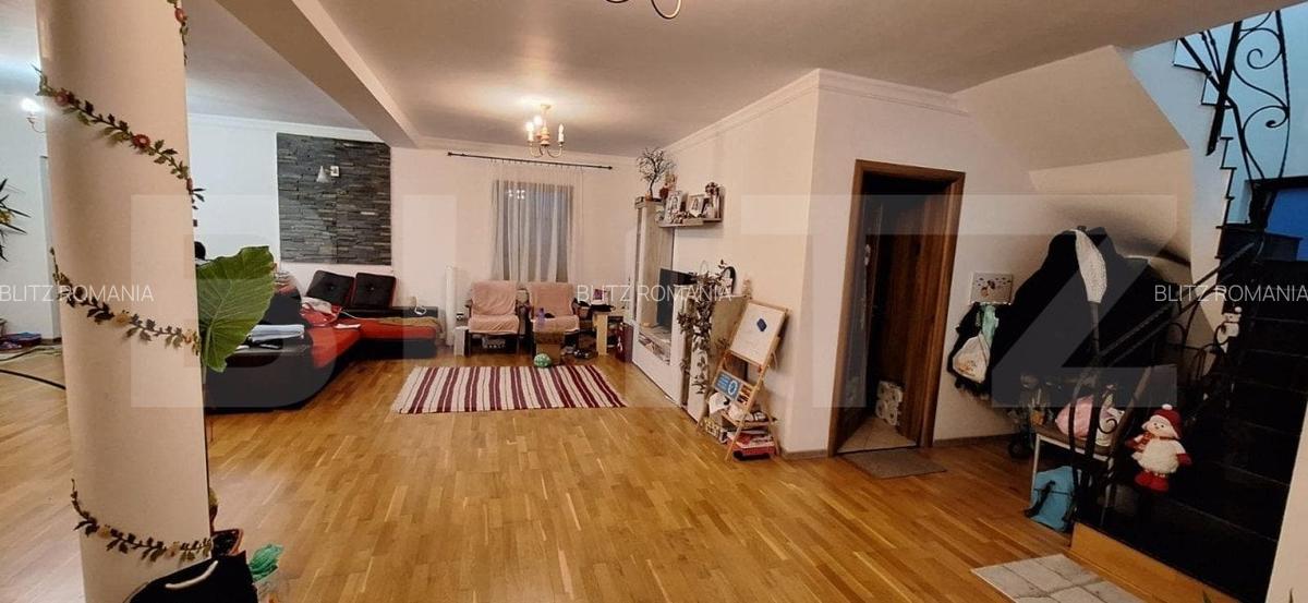 Casa cu 5 camere, 240 mp, zona-Lazuri - 2