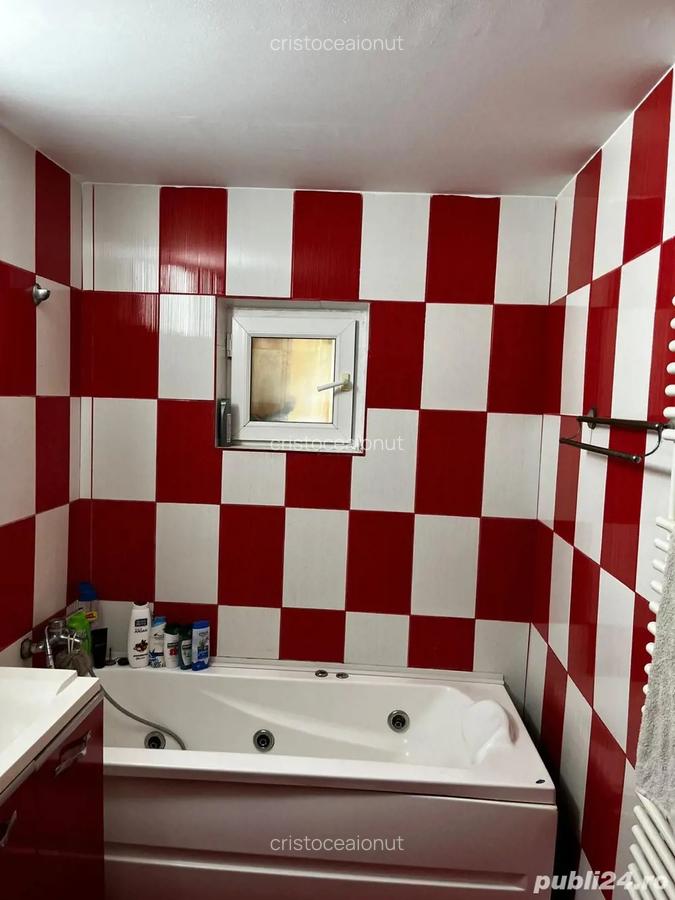 Vand apartament zona centrala - 2 Vand apartament zona centrala - 2