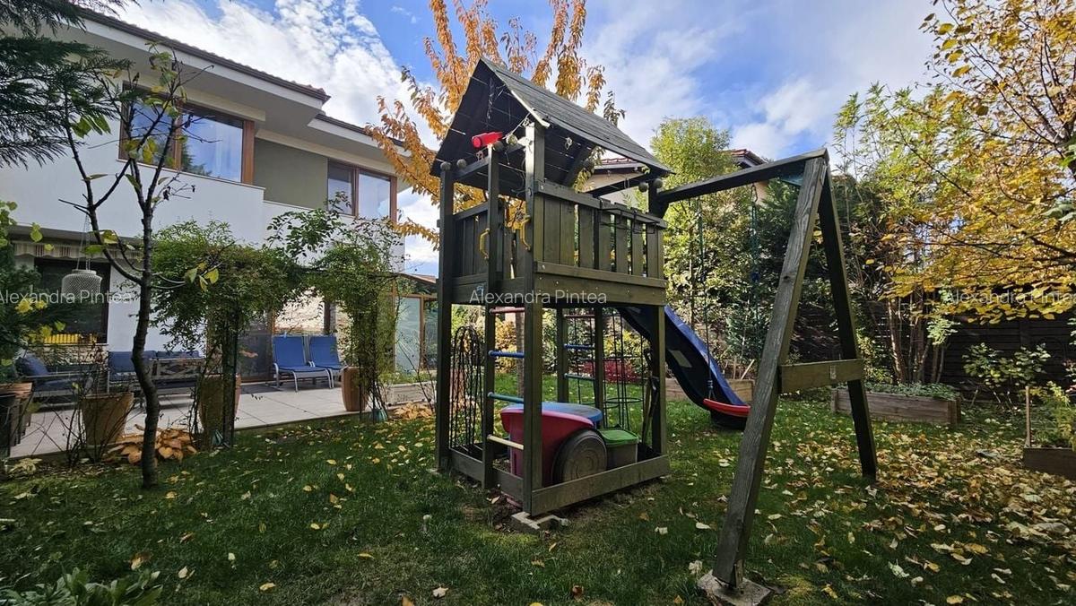 0% COMISION! Vila cu 380mp teren, sauna, curte superba, garaj, Europa - 15