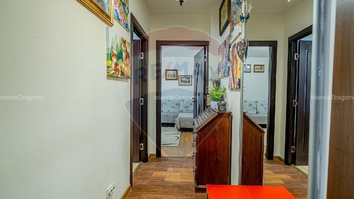 Apartament 2 camere, decomandat, parter + beci + 2 parcari =74,000 - 2