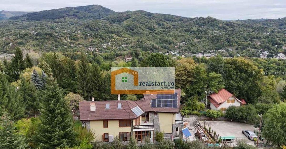 Vedere padure, panouri solare si fotovoltaice, pompa de c... - 1