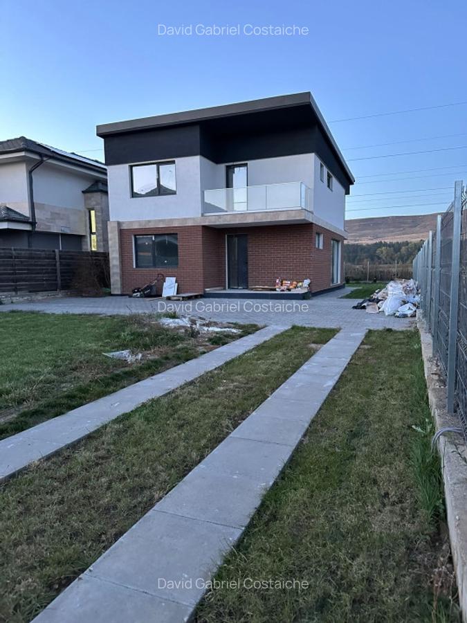 Casa individuala noua, 724 mp teren, 4 dormitoare, finisata - 2