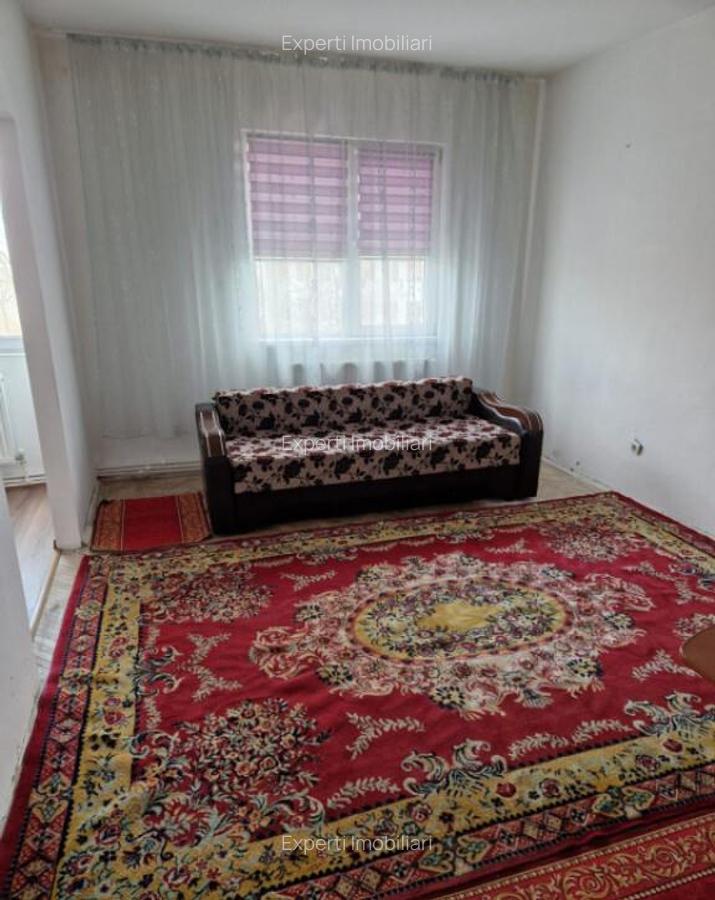 Apartament 3 camere situat in centrul Mangaliei - 1