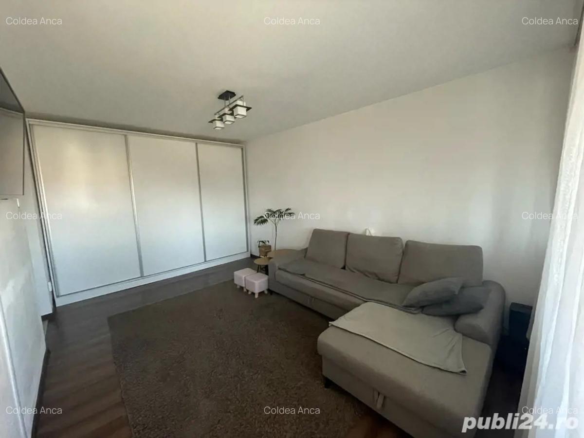 Apartament cu 3 camere, Str. Liberta?ii - 10