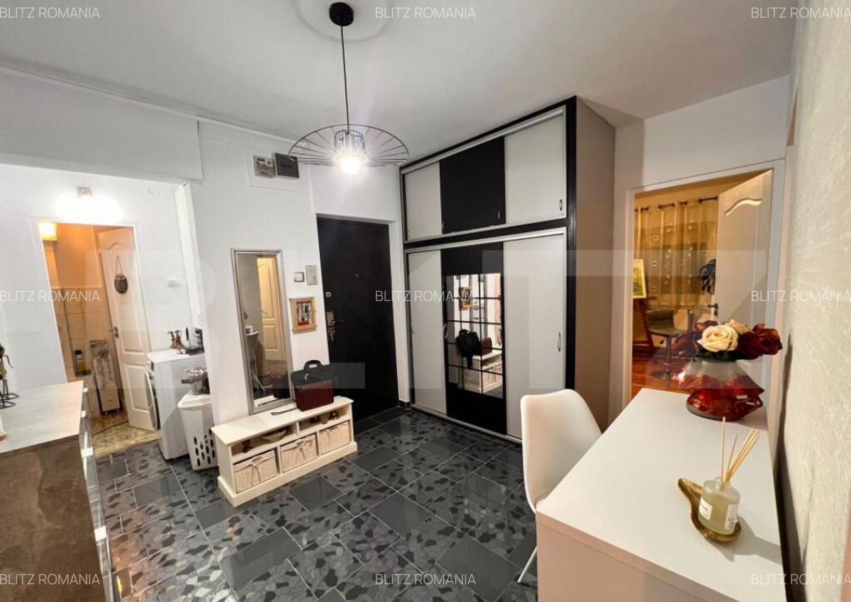 Apartament 4 camere decomandat,2bai - 3