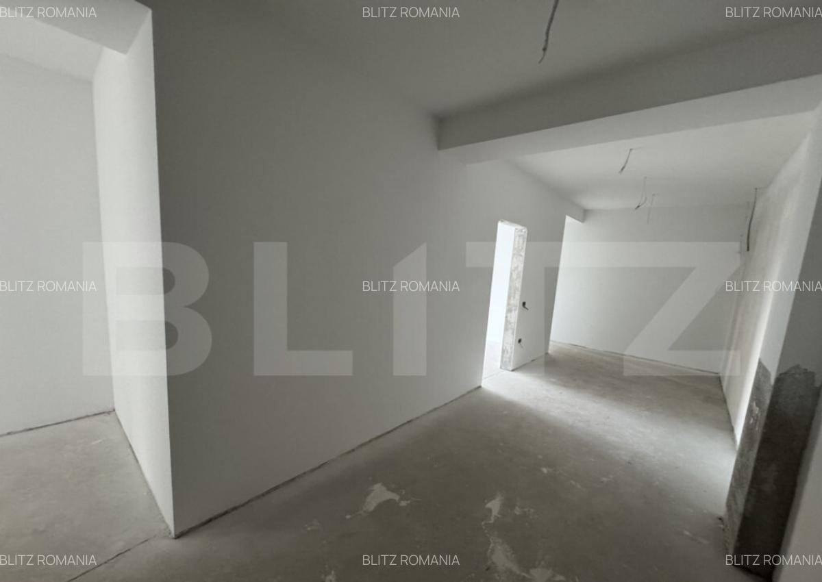 Spa?iu generos 278,5 mp, ideal pentru companii, zona Plaiul - 7