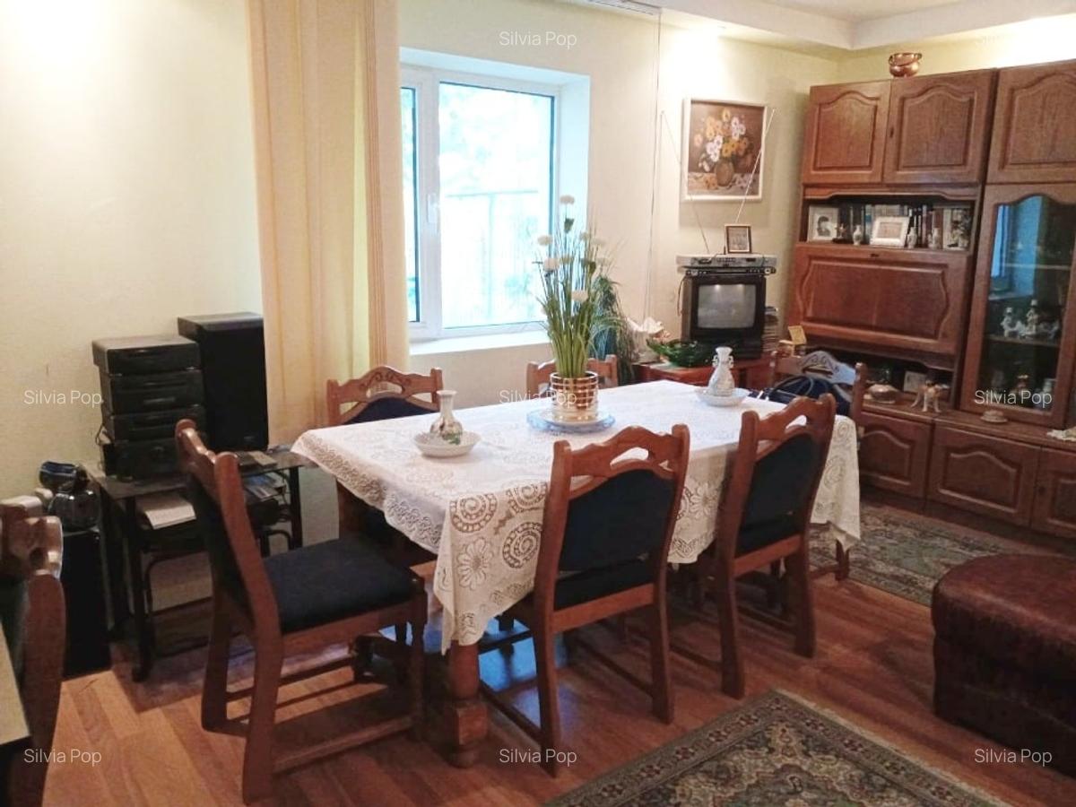 Casă  lac Galațui 5 camere 2600mp 2 bai terasa - 3 Casă  lac Galațui 5 camere 2600mp 2 bai terasa - 3