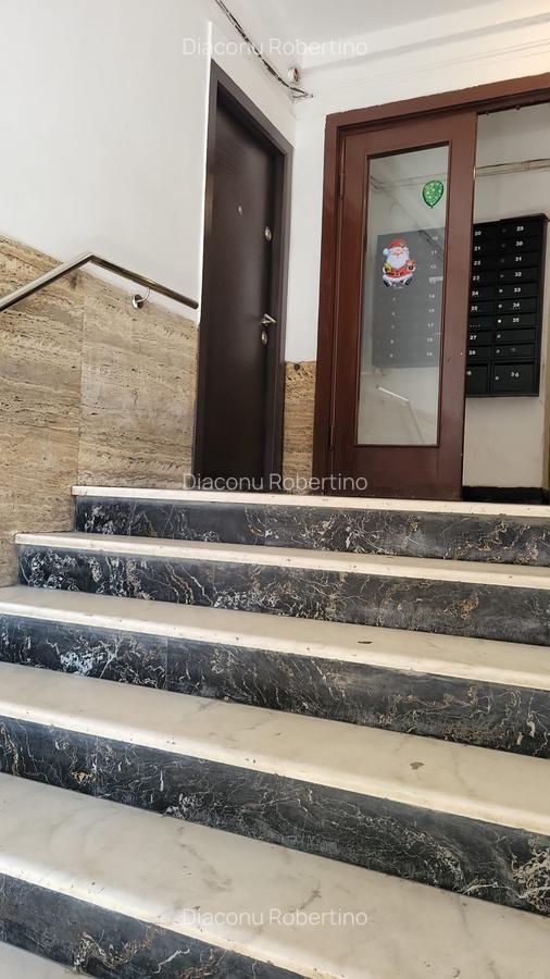 PROPRIERTAR INCHIRIEZ ap. 2 CAM, (parter inalt) str.ARMENEASCA colț cu Bd.CAROL - 2 PROPRIERTAR INCHIRIEZ ap. 2 CAM, (parter inalt) str.ARMENEASCA colț cu Bd.CAROL - 2