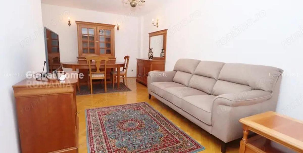 Apartament 4 camere Piata 1 Mai | loc parcare in curtea interioara | 4 balcoane - 6