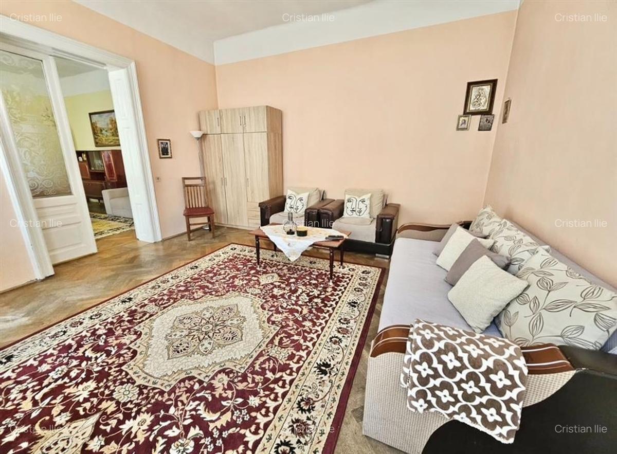 Investitie, Apartament Rar cu 6 Camere / Curte Privata | Centrul Istoric/ COMISI - 5