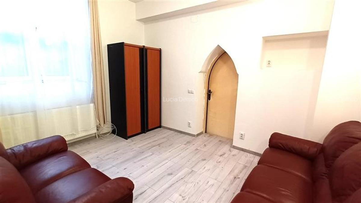 2 apartamente pretabile circuit turistic, Centrul istoric -Strada Postavarului - 4