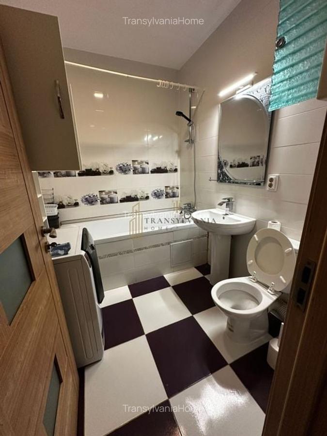 Apartament 3 camere de vanzare, etaj,2 Zona Dinicu Golescu Selimbar. - 7