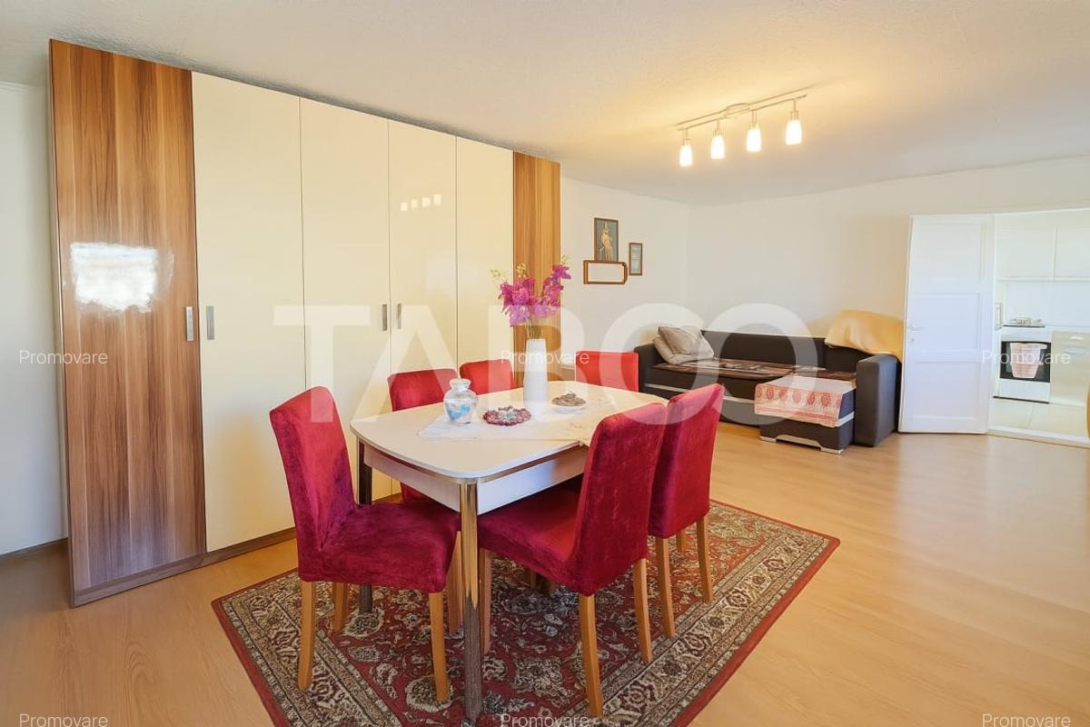 Strada Parului -  Casa de vanzare cu 3 camere Cartier Marmelada - 4