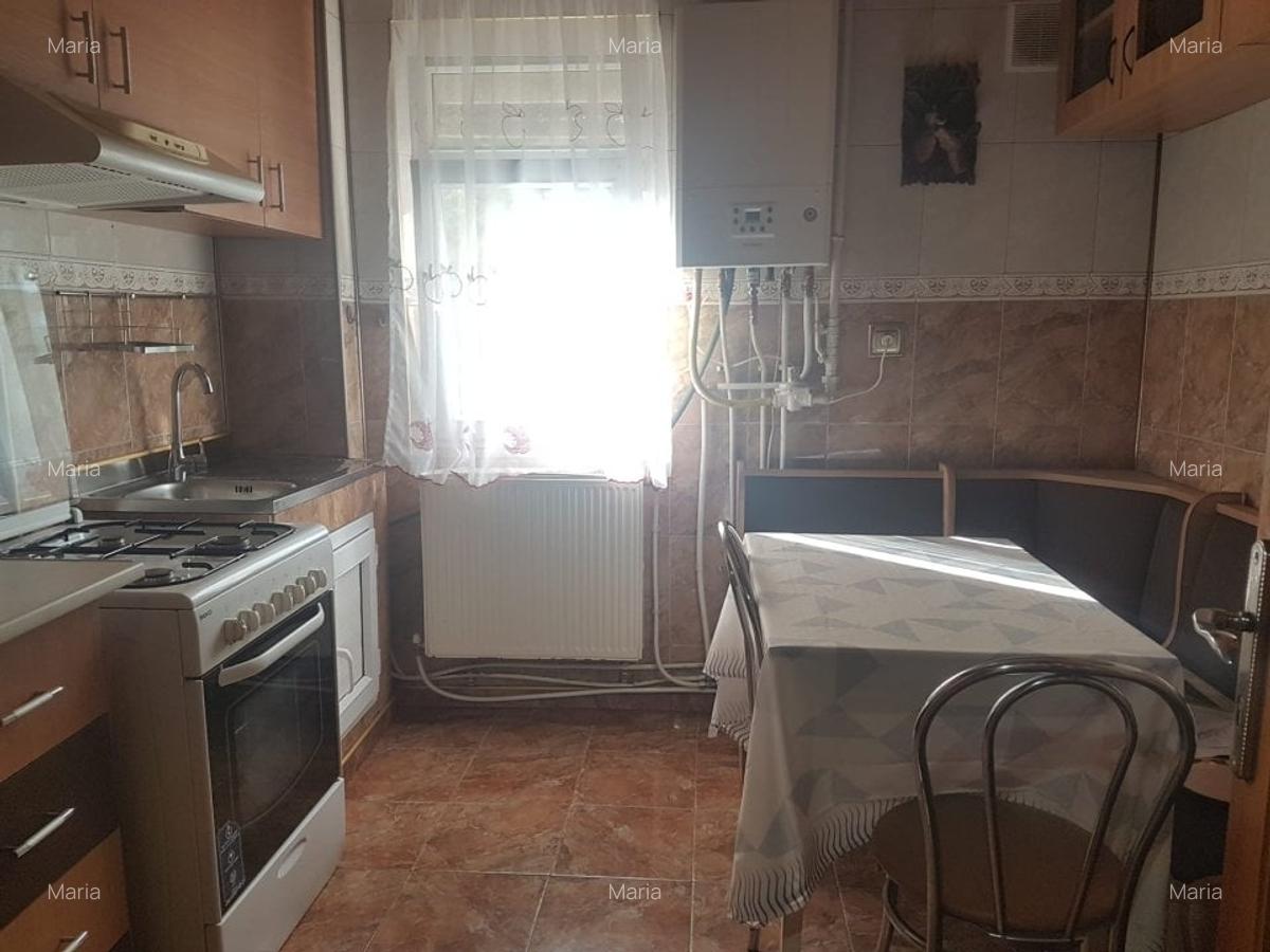 Apartament doua camere, mobilat si utilat, etaj unu, in Cornisa, langa Scoala 10 - 7