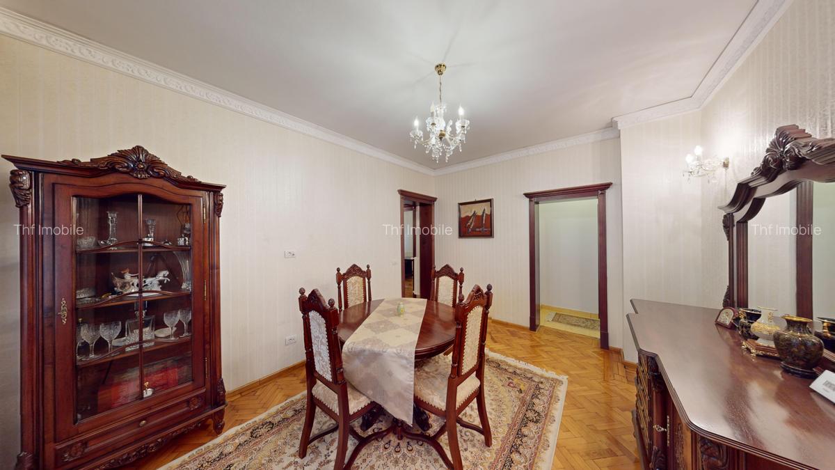Vila renovată complet cu curte proprie- ultracentral- Patriarhie - 5