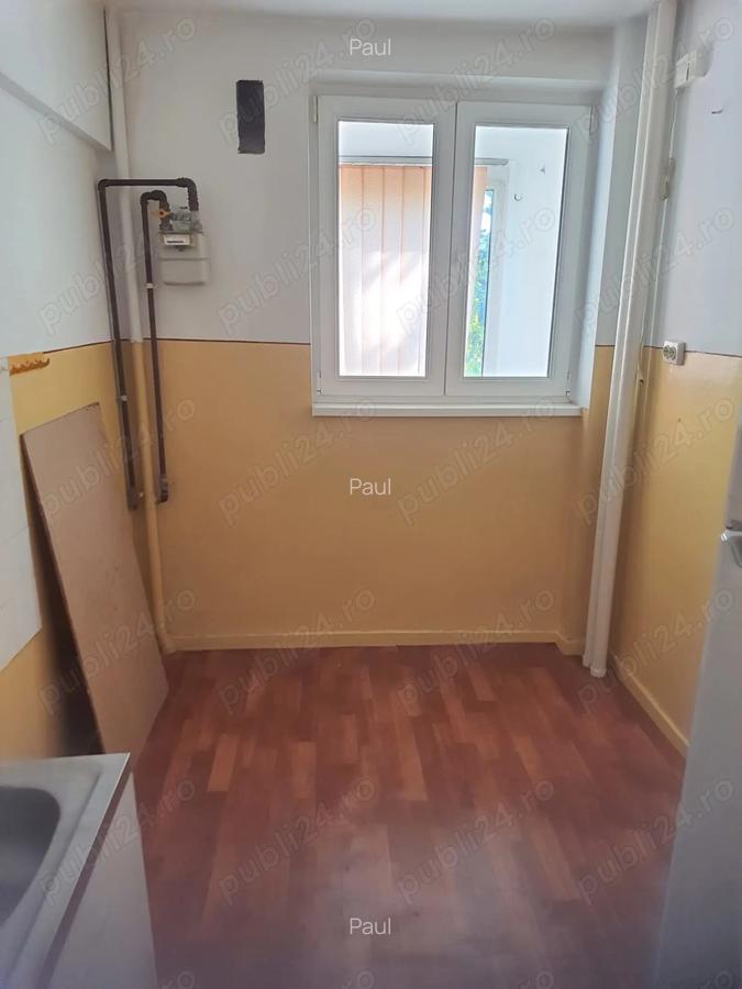 Apartament 2 camere de vanzare - Bulevardul Basarabia, etaj 2, zona excelenta! - 4