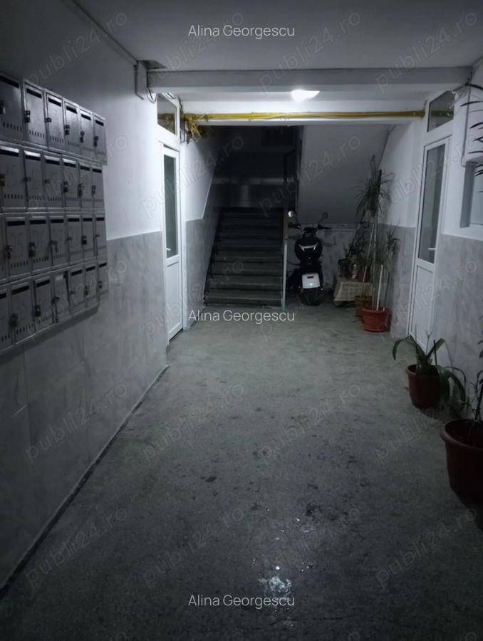 Vanz gars la P din 4, 16 mp, bloc de ap ?i gars, 1994, izolat,sect 2-zona Doamna Ghica, 32000 Euro - 4