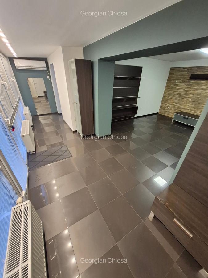 2 Cam-Aradului- 1 Min Iulius Town-68 MP--Balcon-Parter-Centrala--110.000 Euro ! - 11