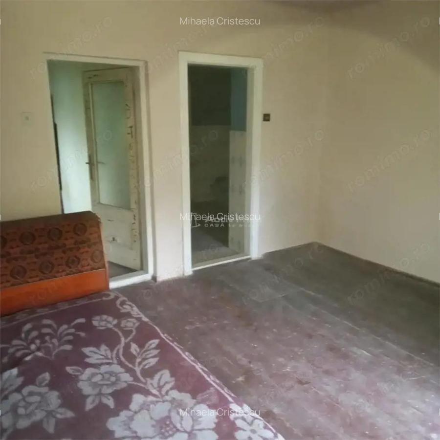 DE VANZARE - VILA la Breaza, Prahova, 9 camere, 1.873 mp teren - 14