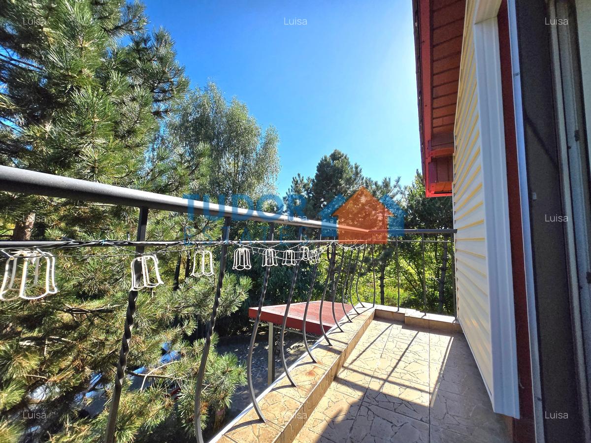 Vila de vanzare in Iancu Nicolae situata in complex rezidential langa lac - 8