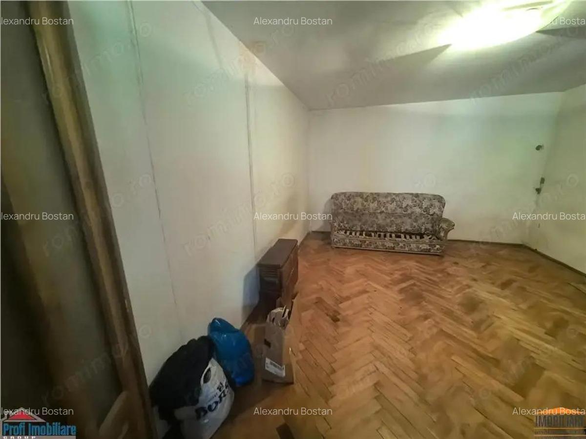 Casa 4 camere si teren de 720 mp - 7