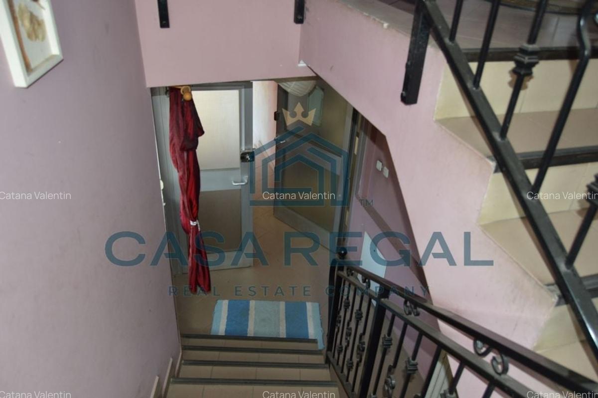 Apartament cu 3 camere decomandat în Nufărul - 3