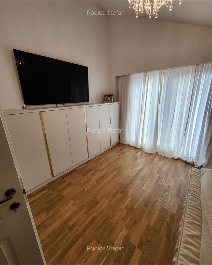 Apartament cu 3 camere semidecomandat în Bucureștii Noi - 2