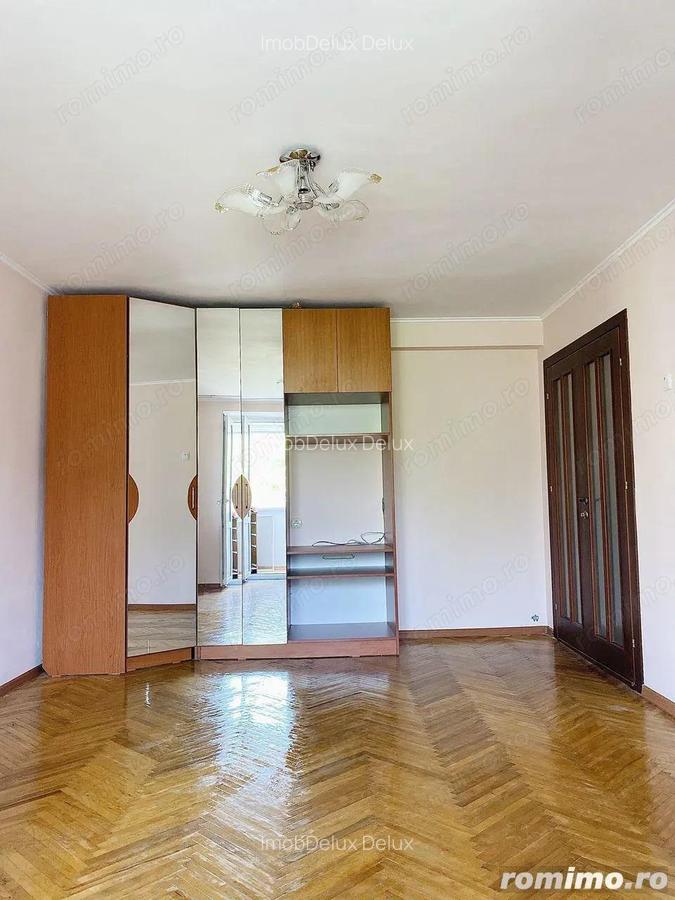 Apartament cu 2 camere in zona Sagului - 7