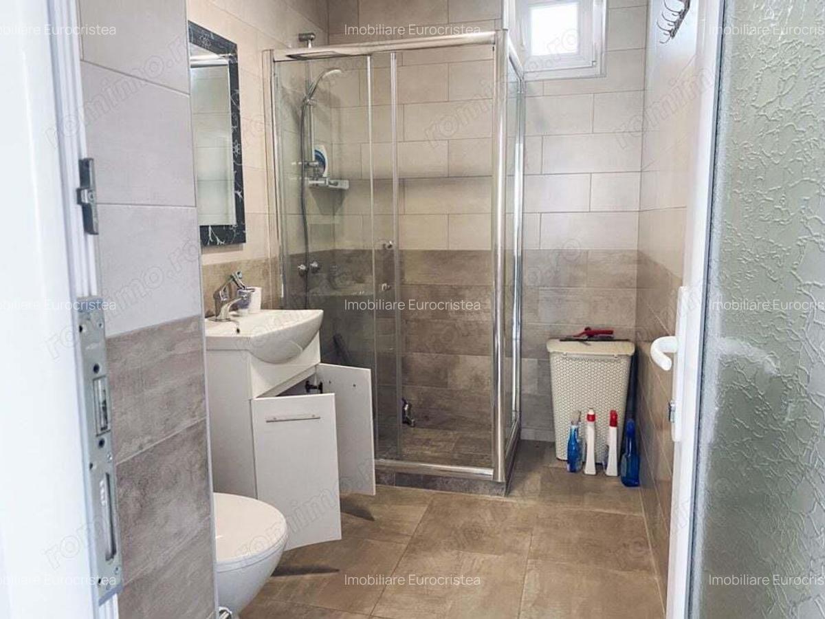 Pensiune P+1E de vanzare in Costine?ti , Jud. Constan?a - 1