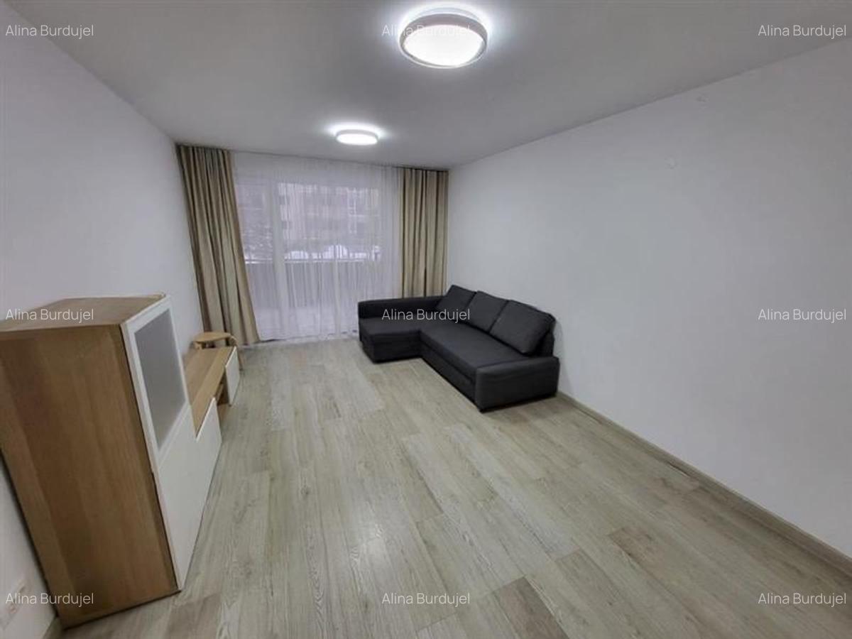 Apartament cu 3 camere decomandat în Astra - 2