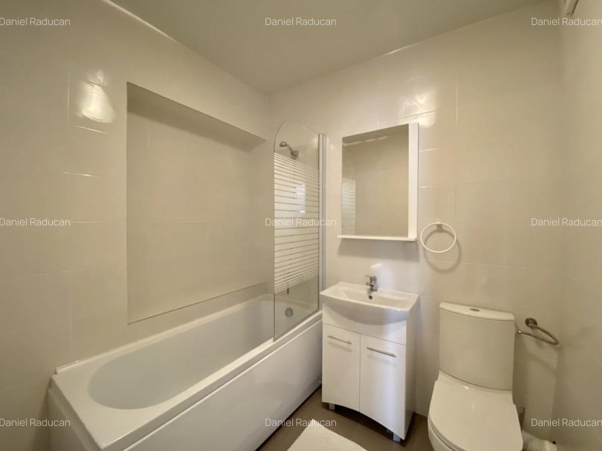 Apartament 2 camere, zona centrala - Scala Center, garaj - 8