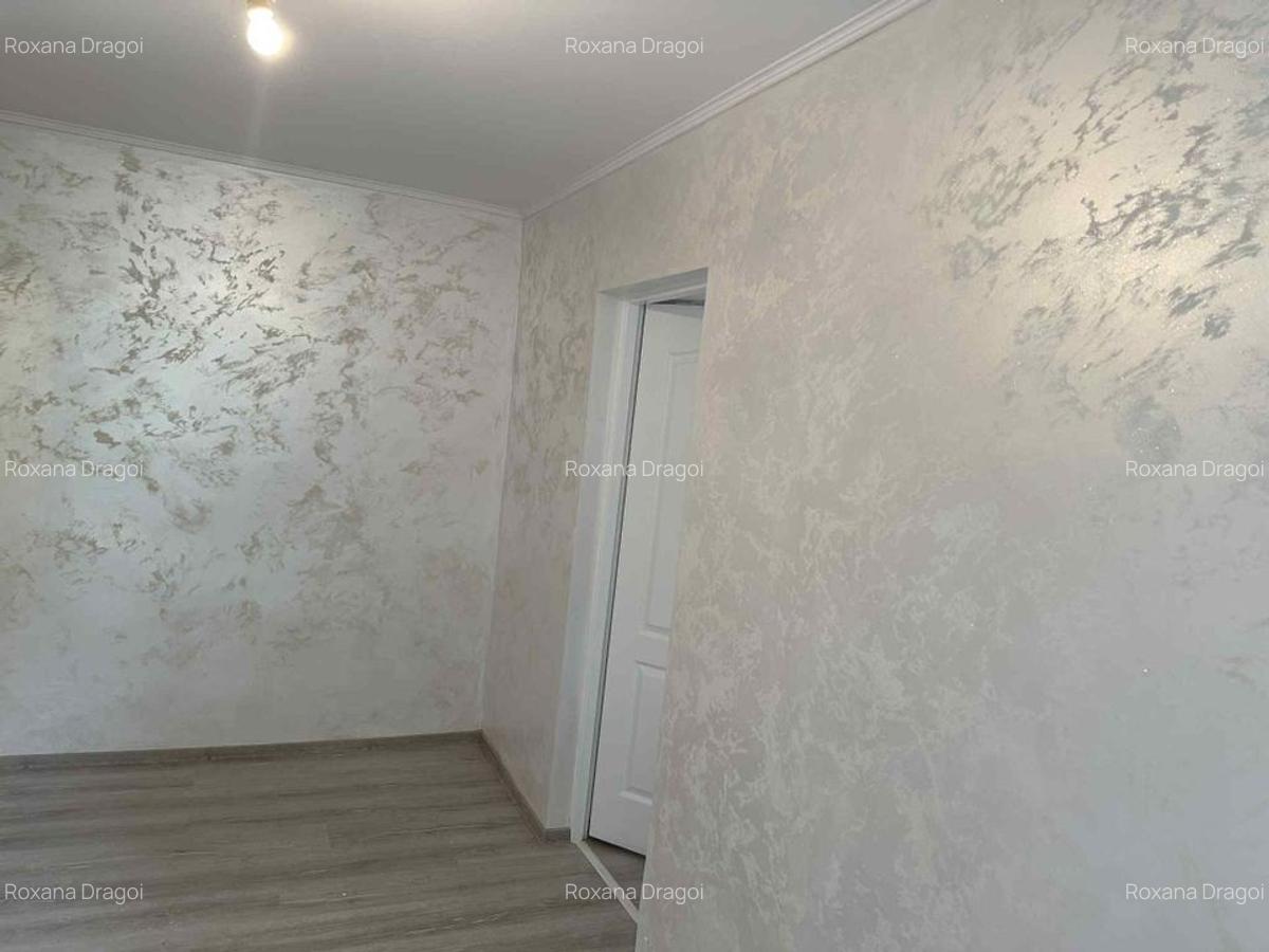 Apartament cu 3 camere decomandat în Trafic Greu - 5